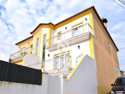 Moradia T4