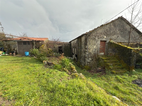 Moradia para Restaurar T2