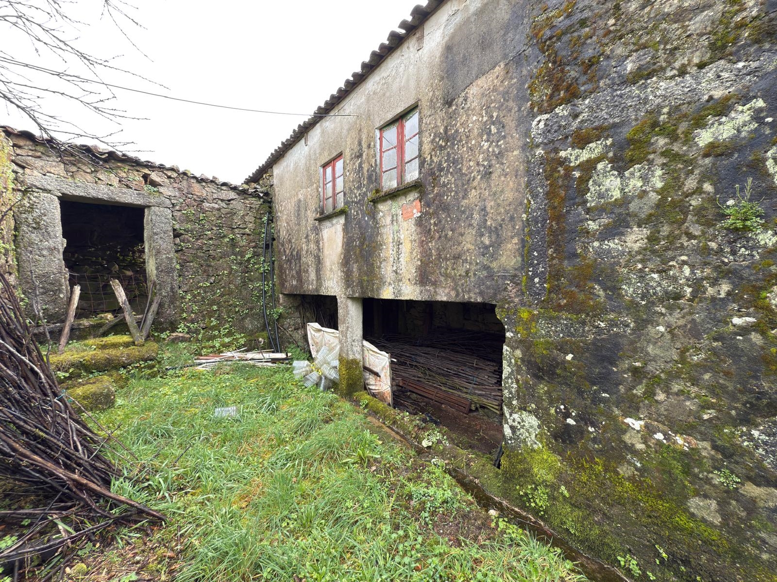 Moradia para Restaurar T2